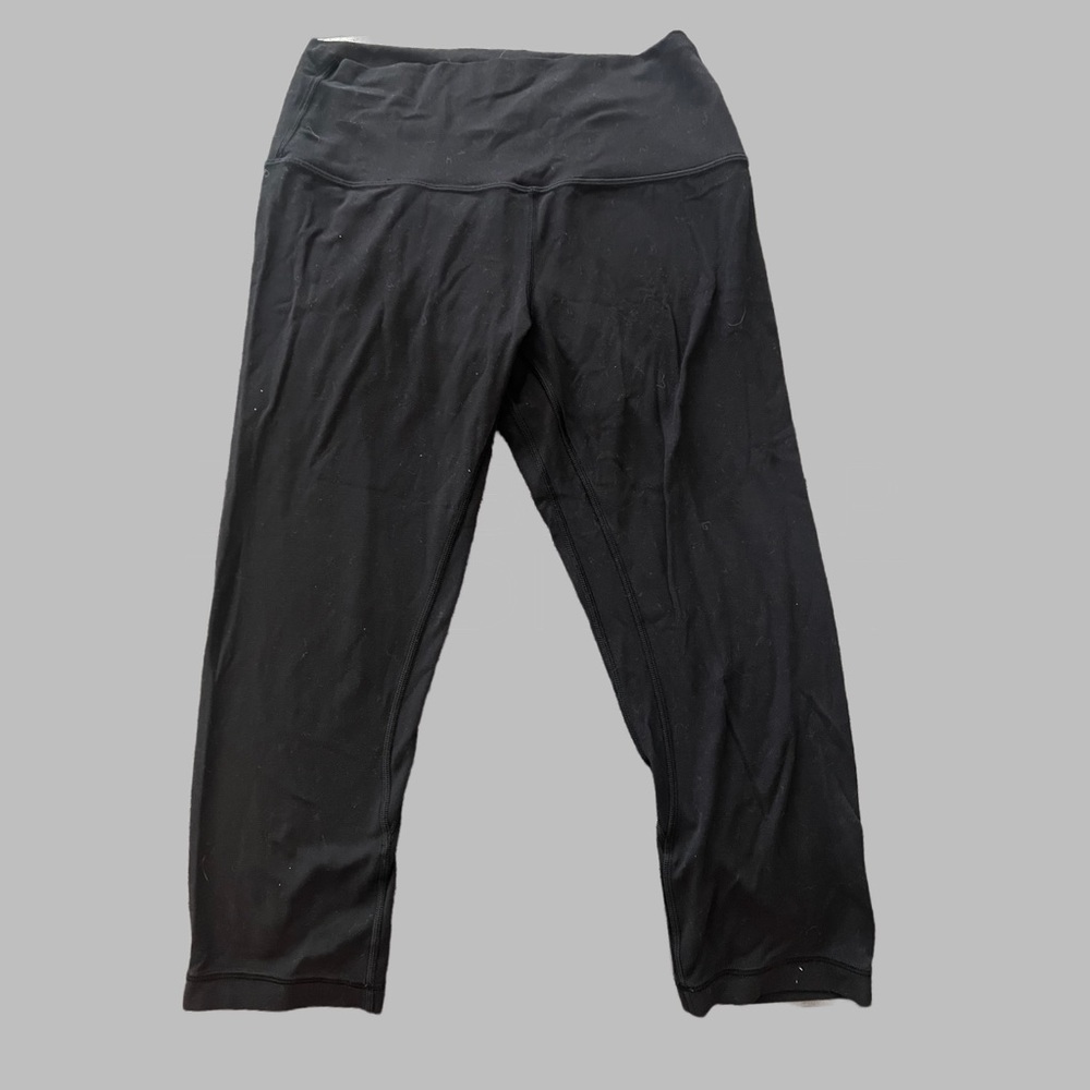 Lululemon capri leggigns Mid Rise